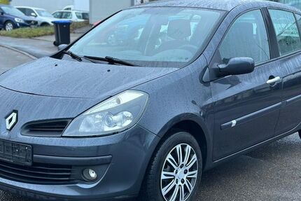 Renault Clio 233.000 km 1.950 &euro; Wendlingen 73240