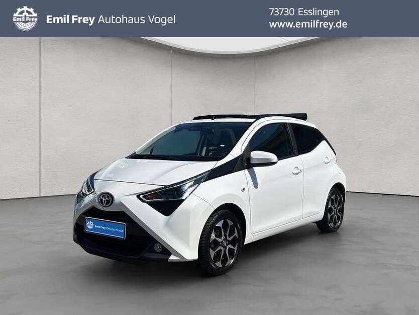 Toyota Aygo 52.564 km 11.970 € Esslingen am Neckar 73730