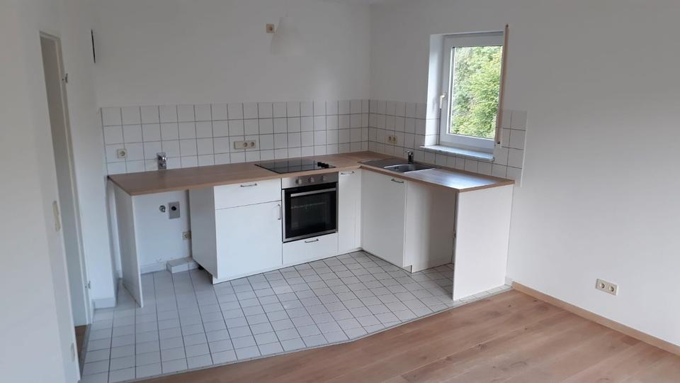 Etagenwohnung Esslingen am Neckar Oberesslingen - 2.5 Zimmer, 44 m&sup2;, 560&euro; | Angebot:26488471