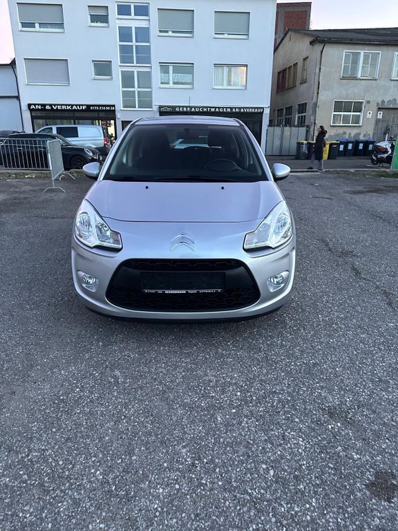 Citroen C3 147.000 km 2.900 € Fellbach 70736