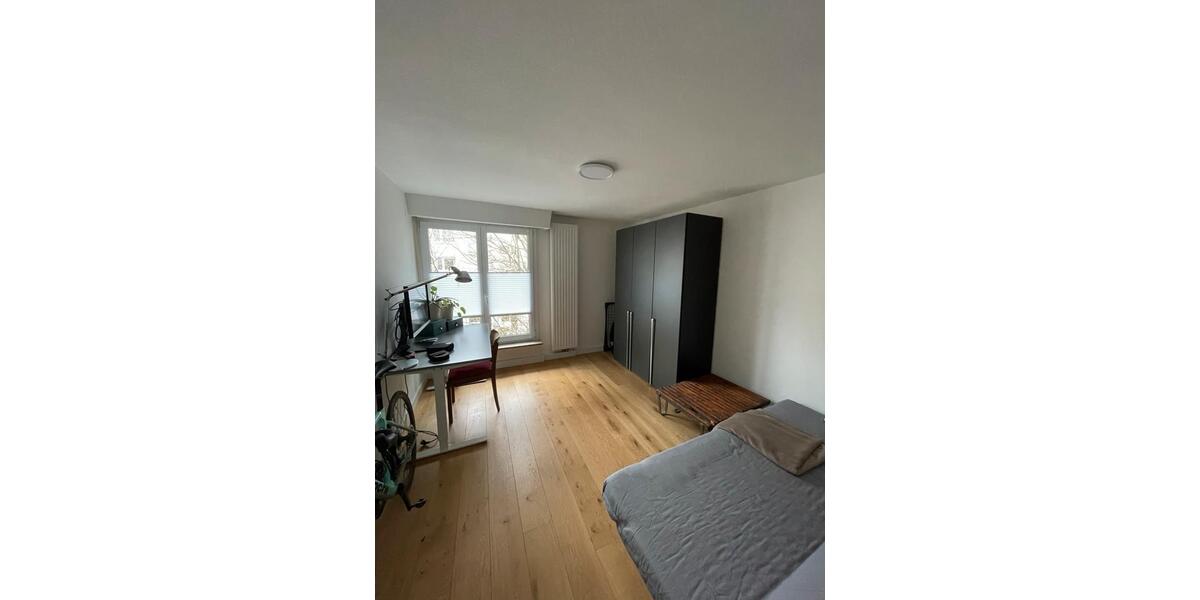 Etagenwohnung Ludwigsburg - 3 Zimmer, 70 m&sup2;, 2.300&euro; | Angebot:26234684