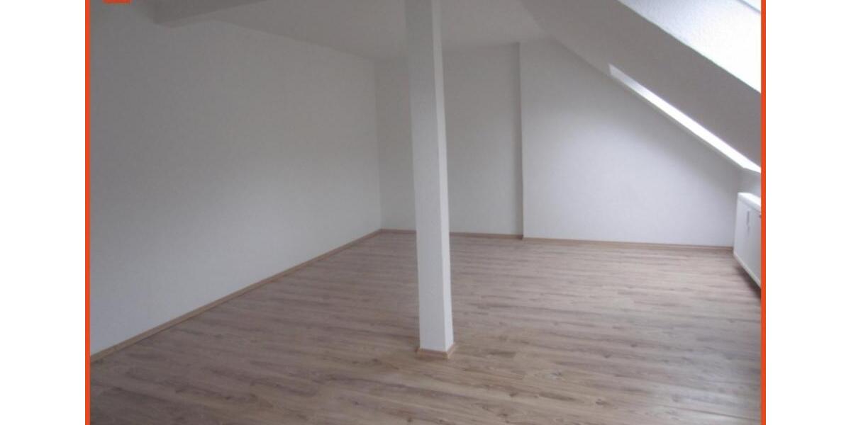 Dachgeschoßwohnung Pforzheim - 3 Zimmer, 95 m&sup2;, 209.000&euro; | Angebot:25570786
