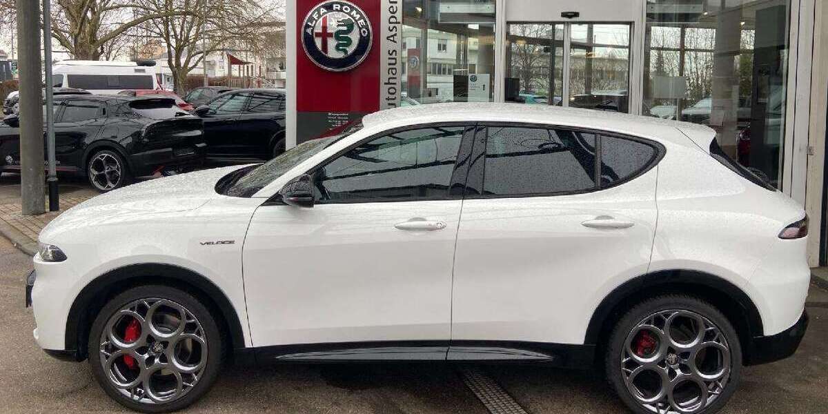 Alfa Romeo Tonale 14.500 km 34.750 &euro; Asperg 71679