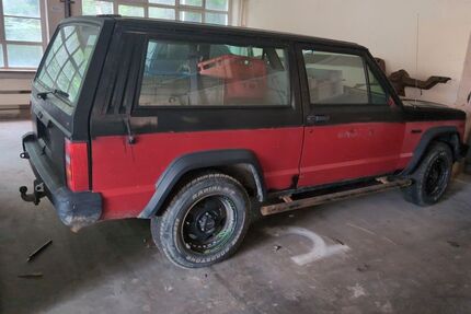 Jeep Cherokee 99.999 km 2.399 &euro; Wimsheim 71299