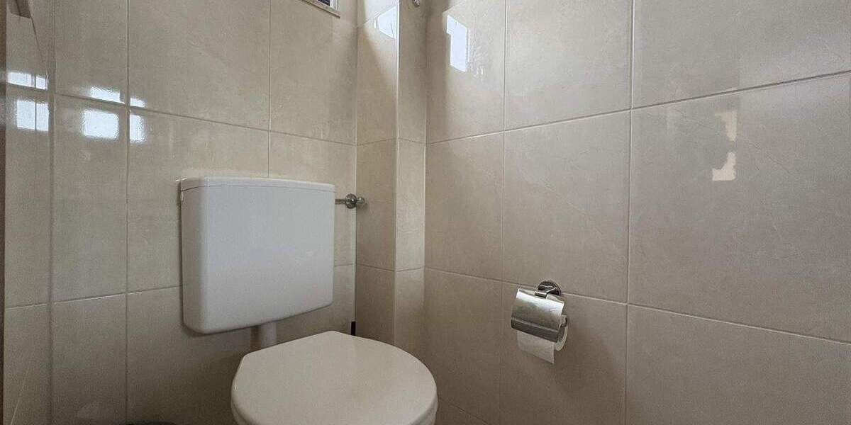 Reihenmittelhaus Böblingen - 5 Zimmer, 141 m&sup2;, 540.000&euro; | Angebot:25802257