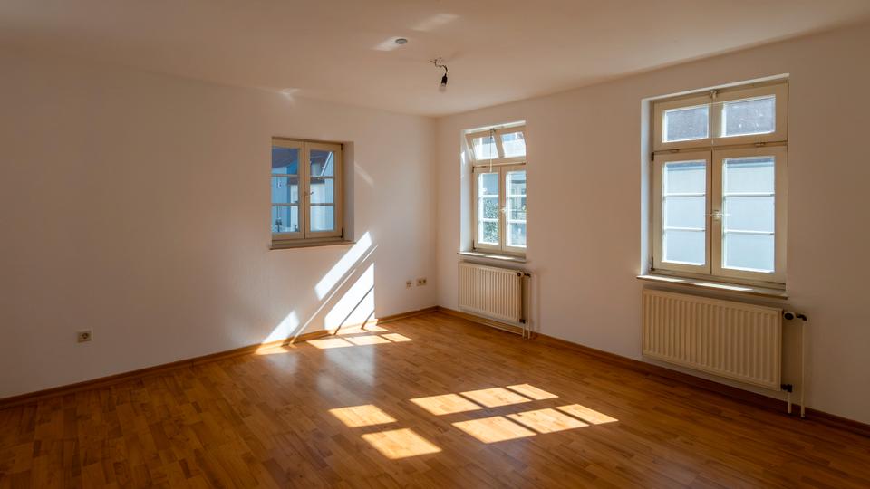 Etagenwohnung Herrenberg - 3 Zimmer, 66 m&sup2;, 250.000&euro; | Angebot:27536417