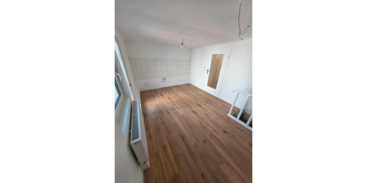 Reihenhaus Leonberg - 4 Zimmer, 112 m&sup2;, 489.000&euro; | Angebot:26534577