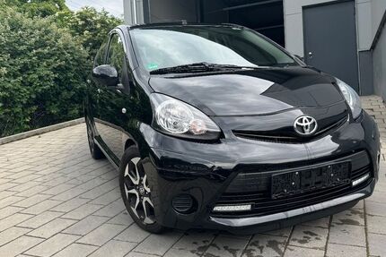 Toyota Aygo (X) 118.000 km 3.900 € Denkendorf 73770