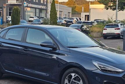 Hyundai i30 23.739 km 18.500 &euro; Leonberg 71229