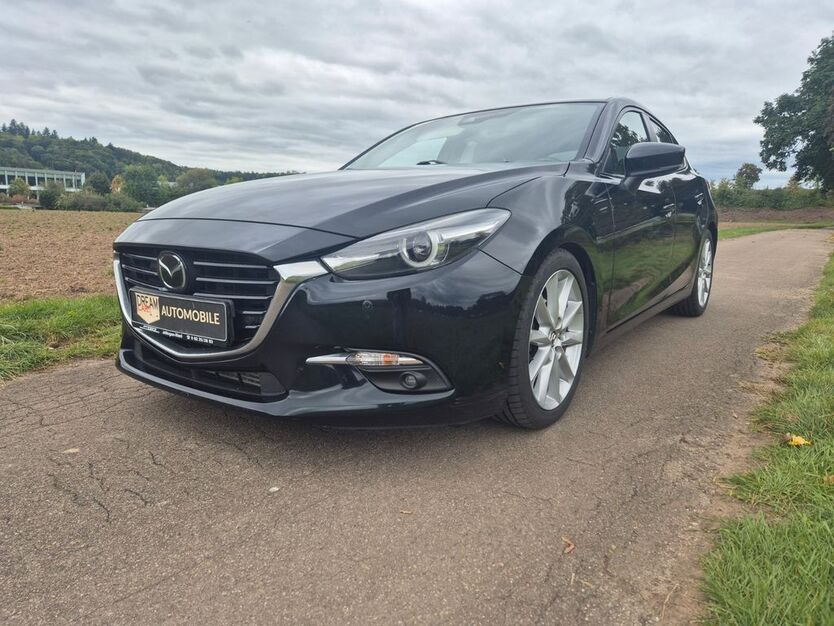 Mazda 3 125.000 km 11.950 € Tübingen 72072