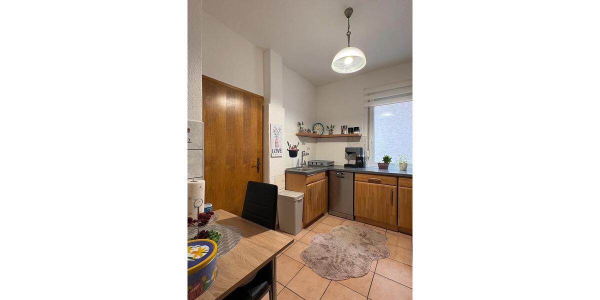 Erdgeschoßwohnung Stuttgart Zuffenhausen - 3 Zimmer, 63 m&sup2;, 1.095&euro; | Angebot:25932454