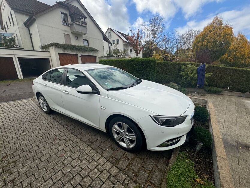 Opel Insignia 131.000 km 15.000 € Ostfildern 73760