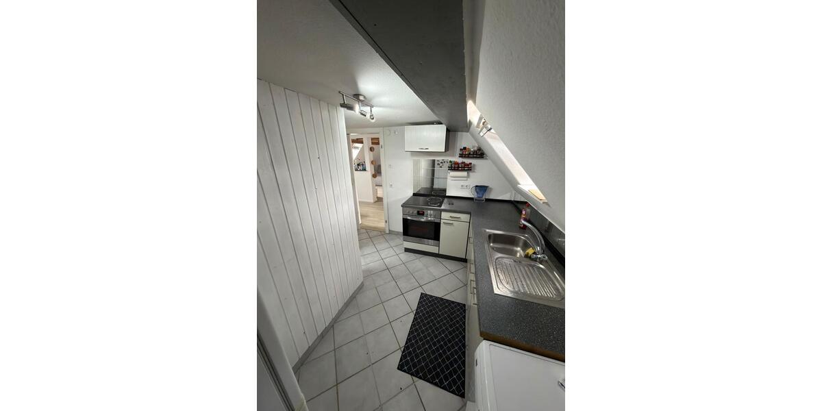 Dachgeschoßwohnung Reutlingen Sondelfingen - 2 Zimmer, 50 m&sup2;, 750&euro; | Angebot:27589481