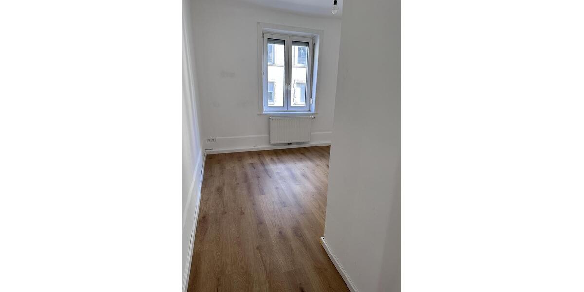 Etagenwohnung Stuttgart Stuttgart-Ost - 3 Zimmer, 65 m&sup2;, 1.170&euro; | Angebot:25972421