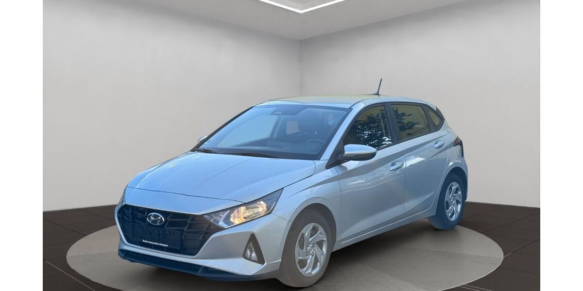 Hyundai i20 68.000 km 11.999 &euro; Stuttgart 70374