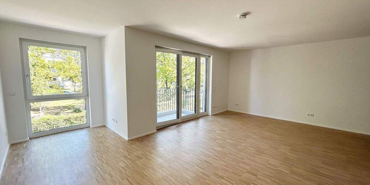 Etagenwohnung Stuttgart Untertürkheim - 2 Zimmer, 64 m&sup2;, 1.150&euro; | Angebot:24111949
