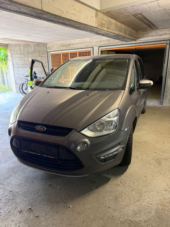 S-Max