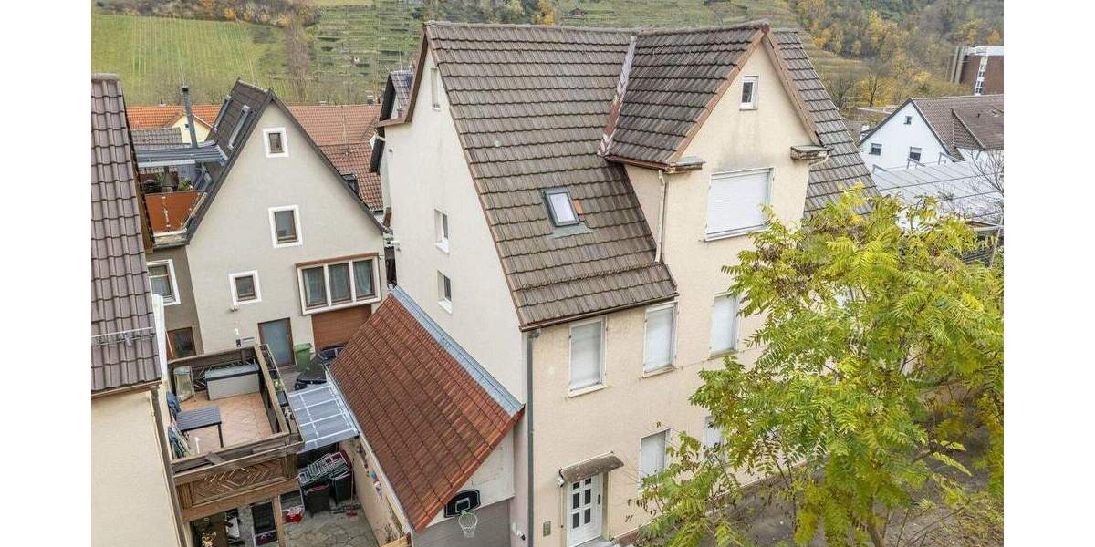 Mehrfamilienhaus, Wohnhaus Stuttgart / Münster Münster - 8 Zimmer, 240 m&sup2;, 889.000&euro; | Angebot:24780859