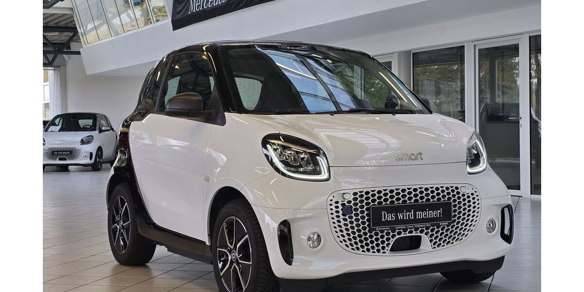 Smart ForTwo 14.317 km 17.720 € Asperg 71679