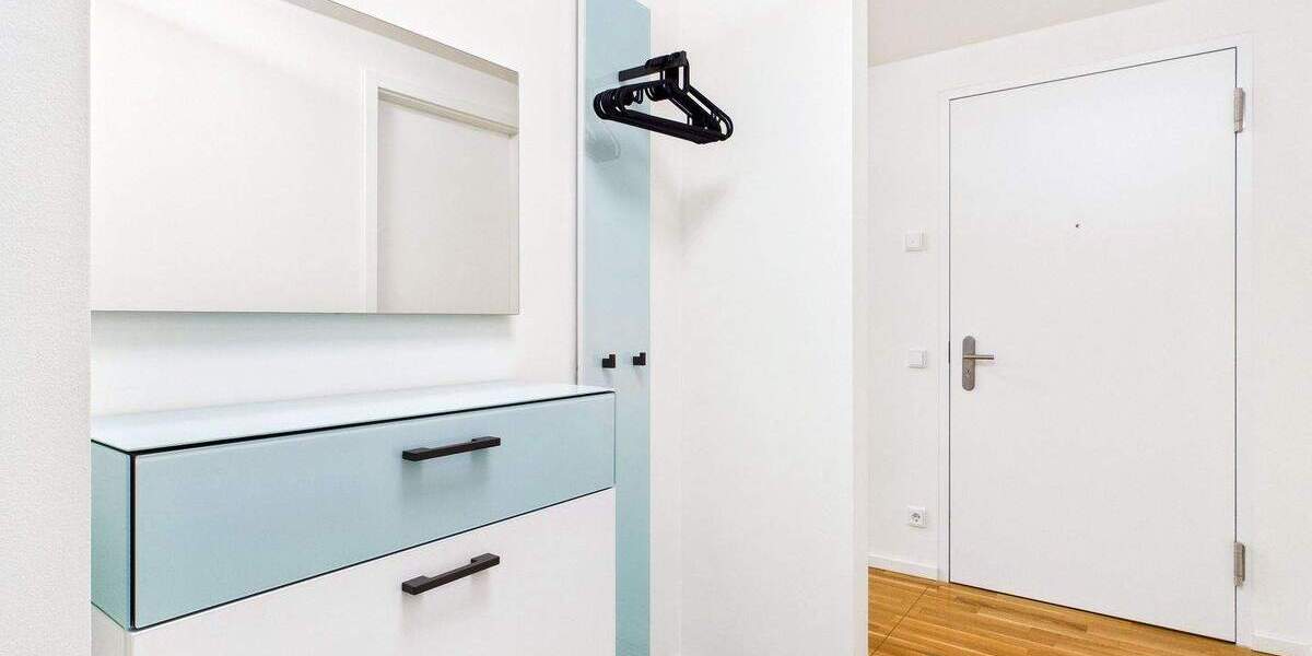 Etagenwohnung Stuttgart Feuerbach - 3 Zimmer, 94 m&sup2;, 1.990&euro; | Angebot:25772243