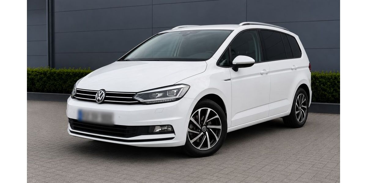 VW Touran 135.000 km 14.500 &euro; Gärtringen 71116