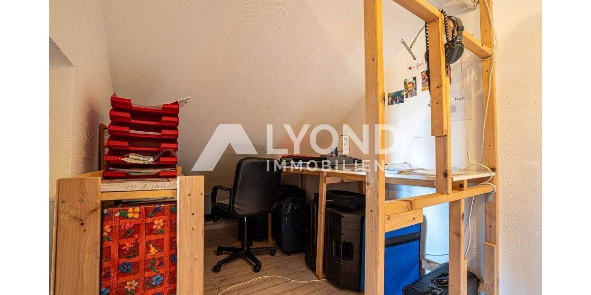 Reihenendhaus Nürtingen / Nürtingen-Oberensingen Oberensingen - 5 Zimmer, 122 m&sup2;, 670.000&euro; | Angebot:25898395