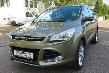 Ford Kuga 180.000 km 8.950 € Fellbach 70736