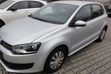 VW Polo 87.271 km 7.450 &euro; Reutlingen 72764