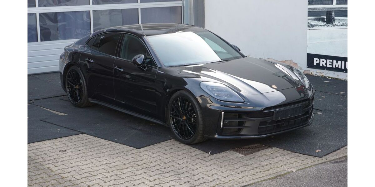 Porsche Panamera 11.400 km 128.888 &euro; Stuttgart 70499