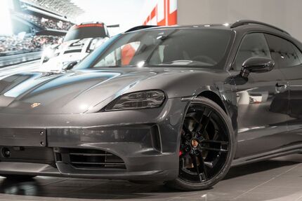 Porsche Taycan 21.900 km 127.480 € Böblingen 71034