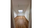 Dachgeschoßwohnung Markgröningen - 2.5 Zimmer, 80 m&sup2;, 1.175&euro; | Angebot:25852525