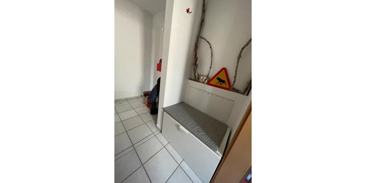 Dachgeschoßwohnung Rottenburg am Neckar - 3 Zimmer, 72 m&sup2;, 1.300&euro; | Angebot:24609257