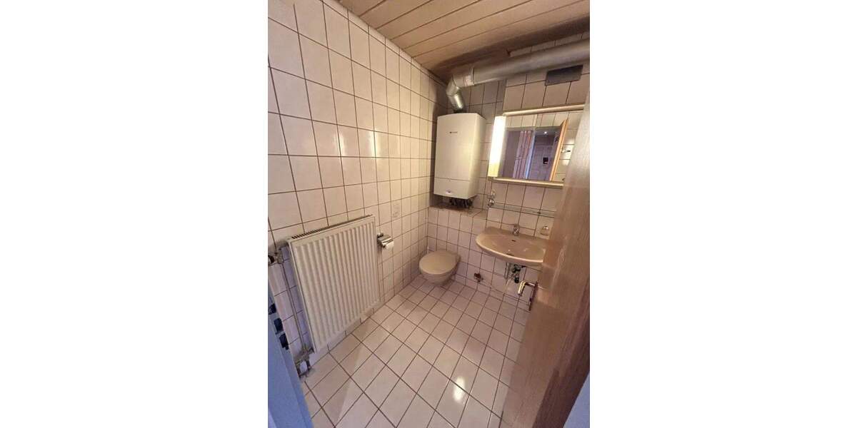 Etagenwohnung Herrenberg - 4 Zimmer, 96 m&sup2;, 330.000&euro; | Angebot:24811206