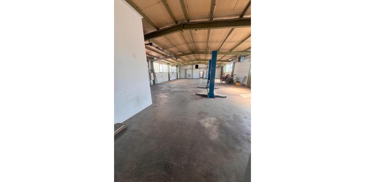 Gewerbeobjekt Böblingen Dagersheim - 3.700&euro; | Angebot:26702418