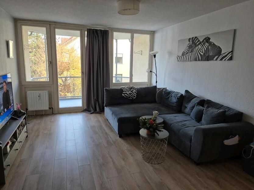 Von Privat Schöne und zentrale 3 Zimmer Wohnung in Ludwigsburg zimmer