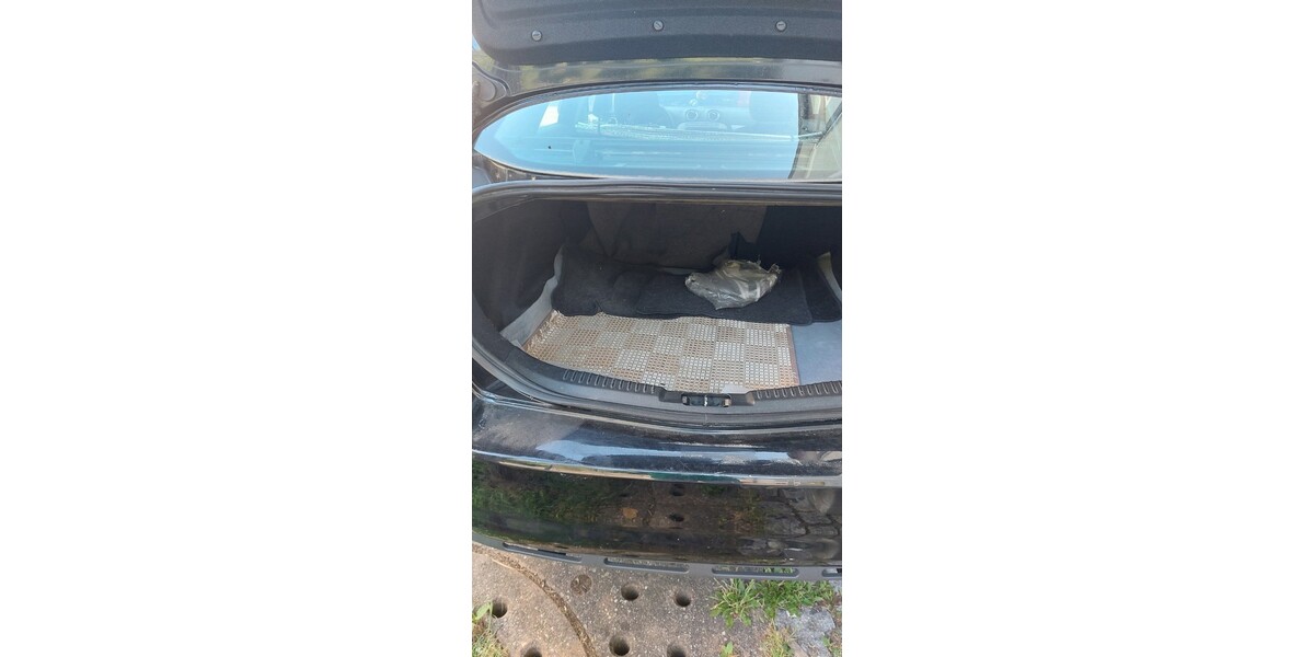 Ford Mondeo 180.000 km 4.900 &euro; Mühlacker 75417