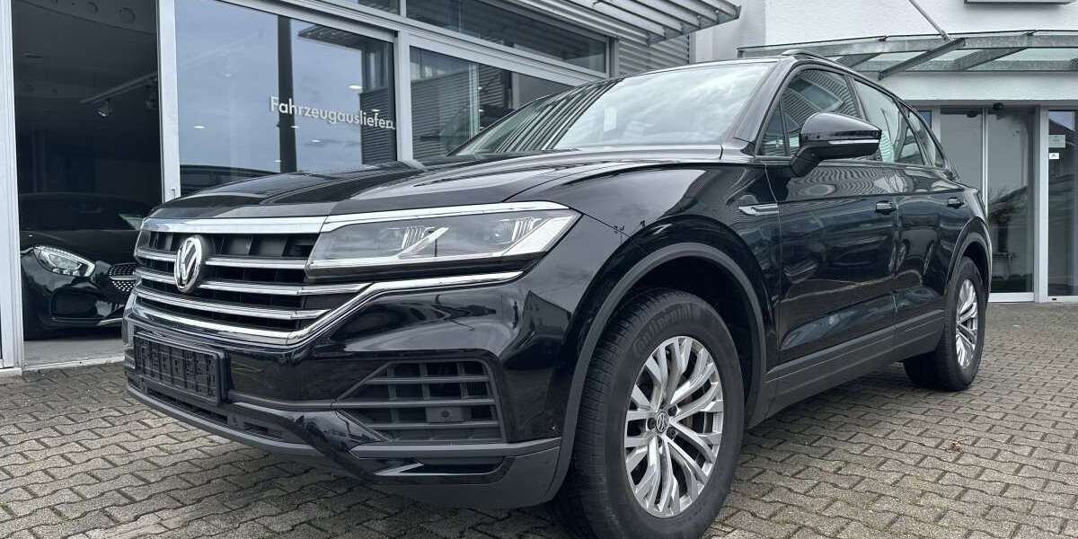 VW Touareg 105.056 km 37.980 &euro; Wendlingen am Neckar 73240