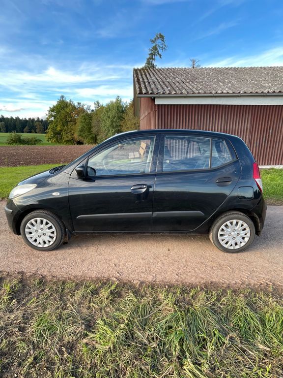 Hyundai i10 143.413 km 1.800 € Altensteig 72213