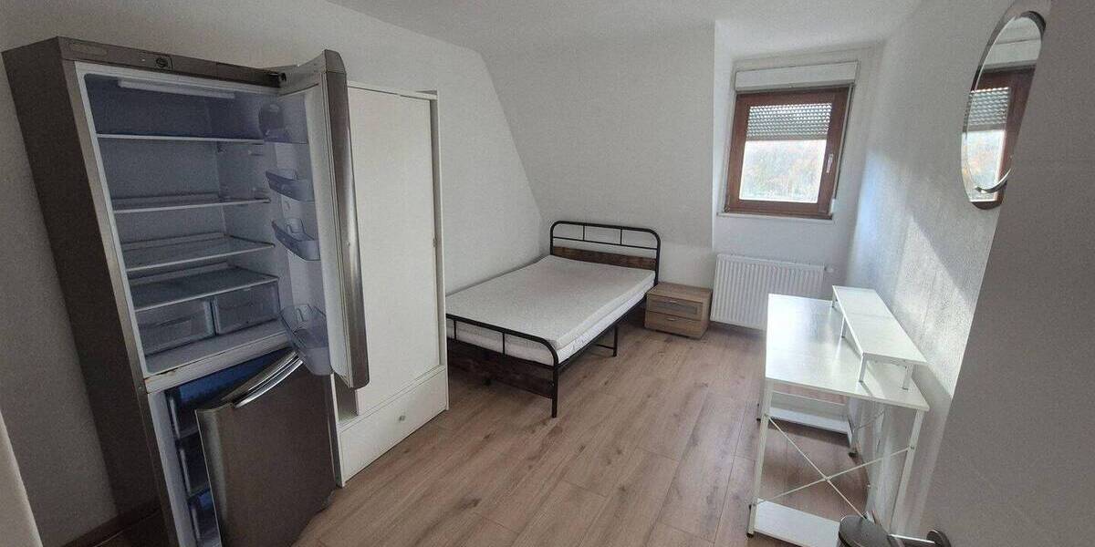 Reihenmittelhaus Pforzheim Buckenberg - 6 Zimmer, 155 m&sup2;, 390.000&euro; | Angebot:26015818