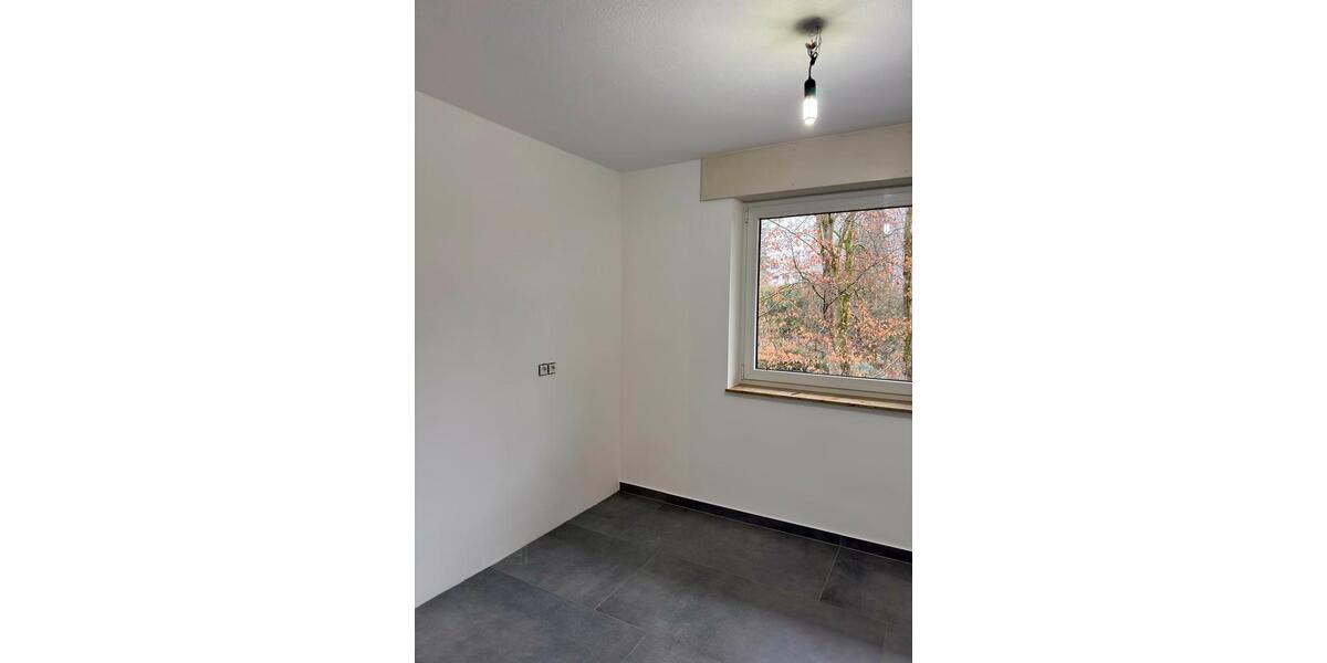 Etagenwohnung Pforzheim - 4 Zimmer, 110 m&sup2;, 1.600&euro; | Angebot:24770917