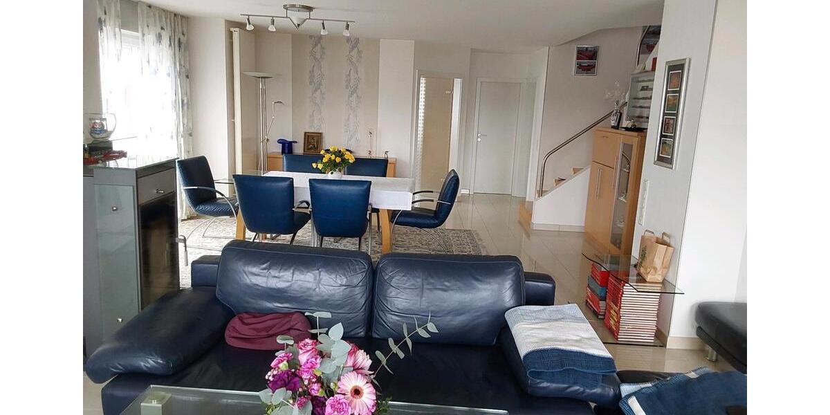 Maisonettenwohnung Weissach - 5.5 Zimmer, 140 m&sup2;, 699.000&euro; | Angebot:24842816