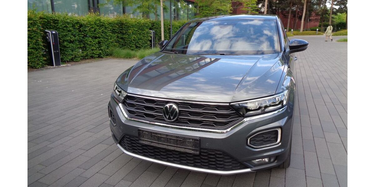 VW T-Roc 49.000 km 21.800 &euro; Stuttgart 70469