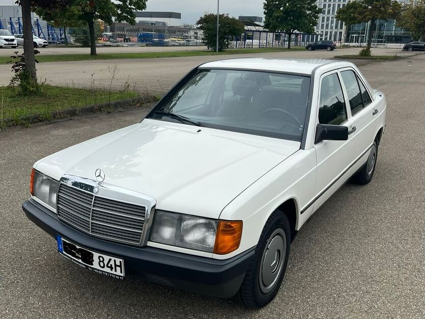 Mercedes-Benz 190 165.000 km 5.900 € Ostfildern 73760
