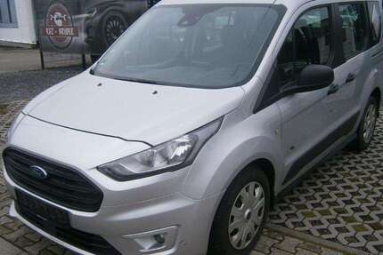 Ford Tourneo Connect 166.000 km 9.201 € Schömberg - Langenbrandt 75328