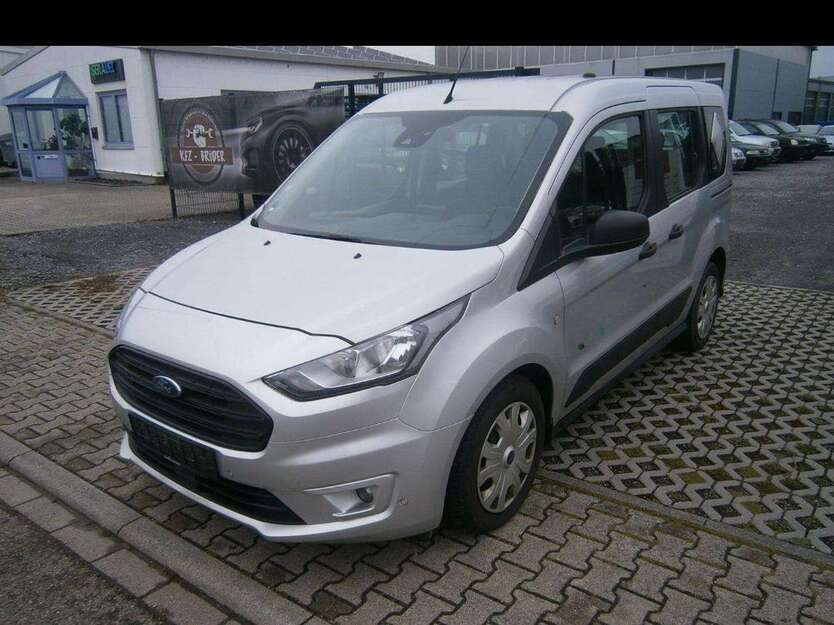 Ford Tourneo Connect 166.000 km 9.201 € Schömberg - Langenbrandt 75328