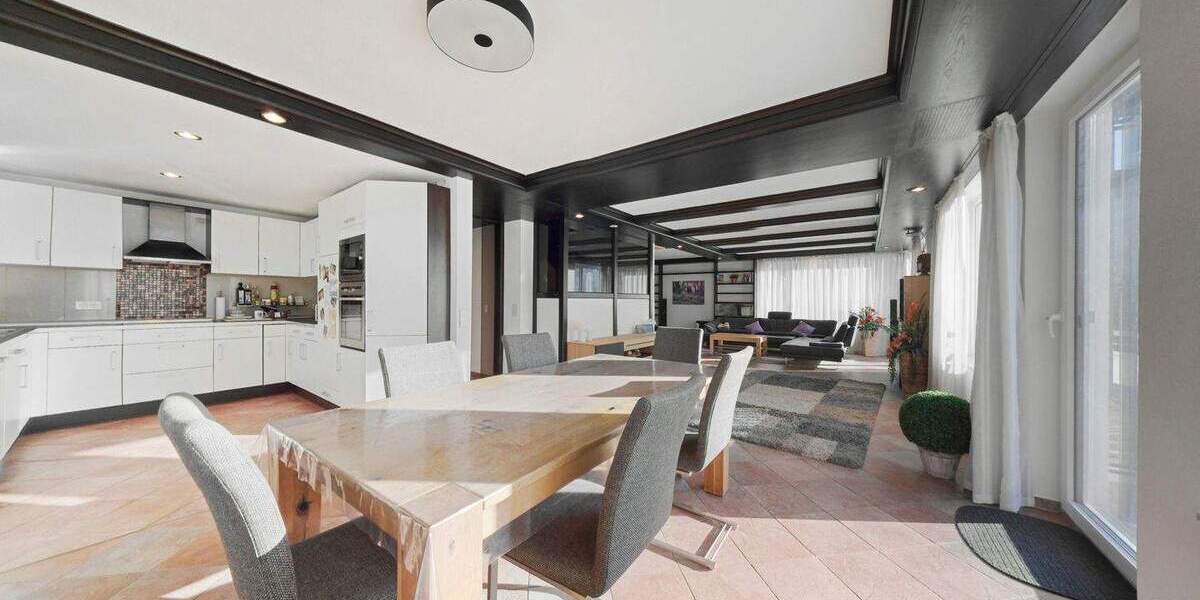 Etagenwohnung Remseck Neckarrems - 7 Zimmer, 226 m&sup2;, 799.000&euro; | Angebot:24847873