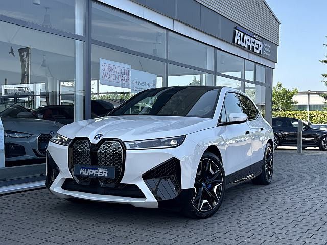 BMW iX 6.720 km 68.900 &euro; Vaihingen / Enz 71665