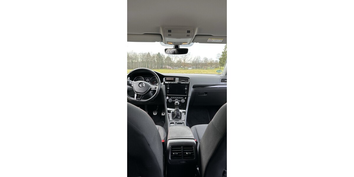 VW Golf 105.000 km 11.500 &euro; Stuttgart 70173