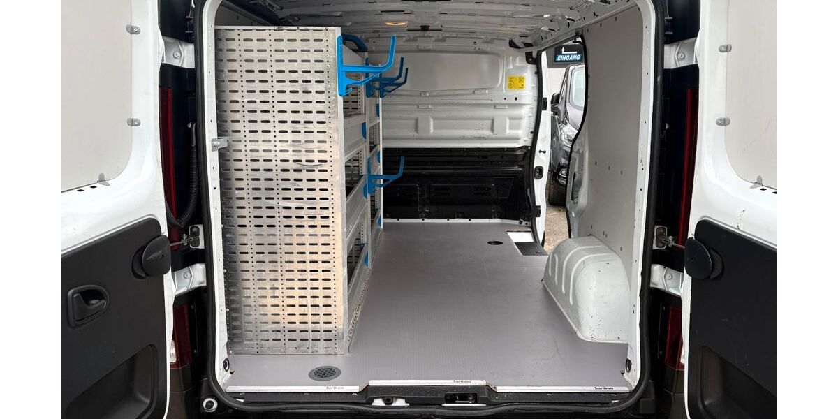Opel Vivaro 57.702 km 15.600 &euro; Sindelfingen 71065