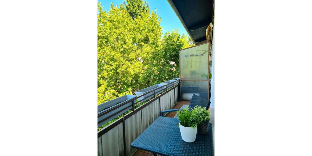 Dachgeschoßwohnung Stuttgart Stuttgart-West - 2 Zimmer, 55 m&sup2;, 290.000&euro; | Angebot:27046351